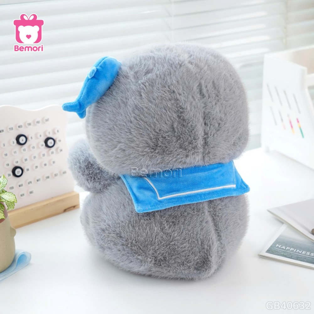 Cánh Cụt Bông Quàng Khăn Đội Cá