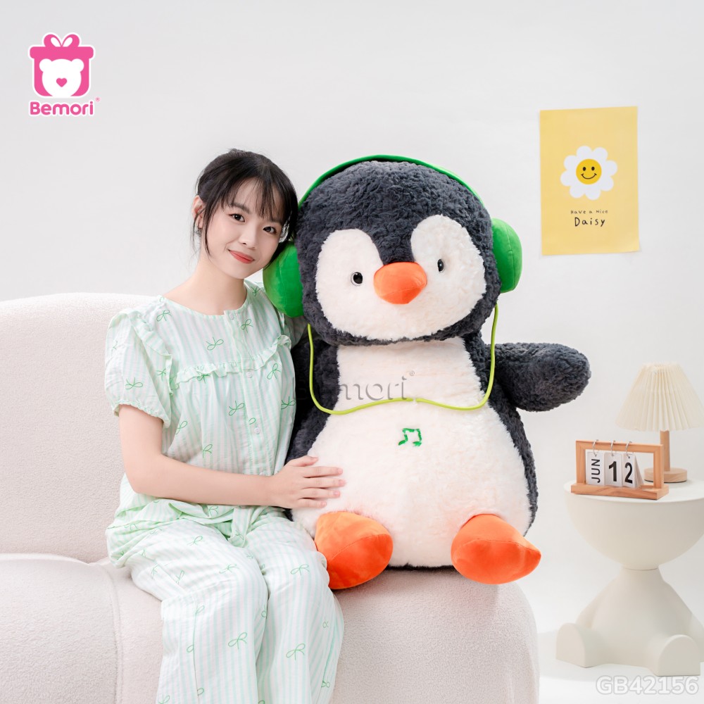 Gấu Bông Cánh Cụt Xám Đeo Tai Nghe Xanh Lá