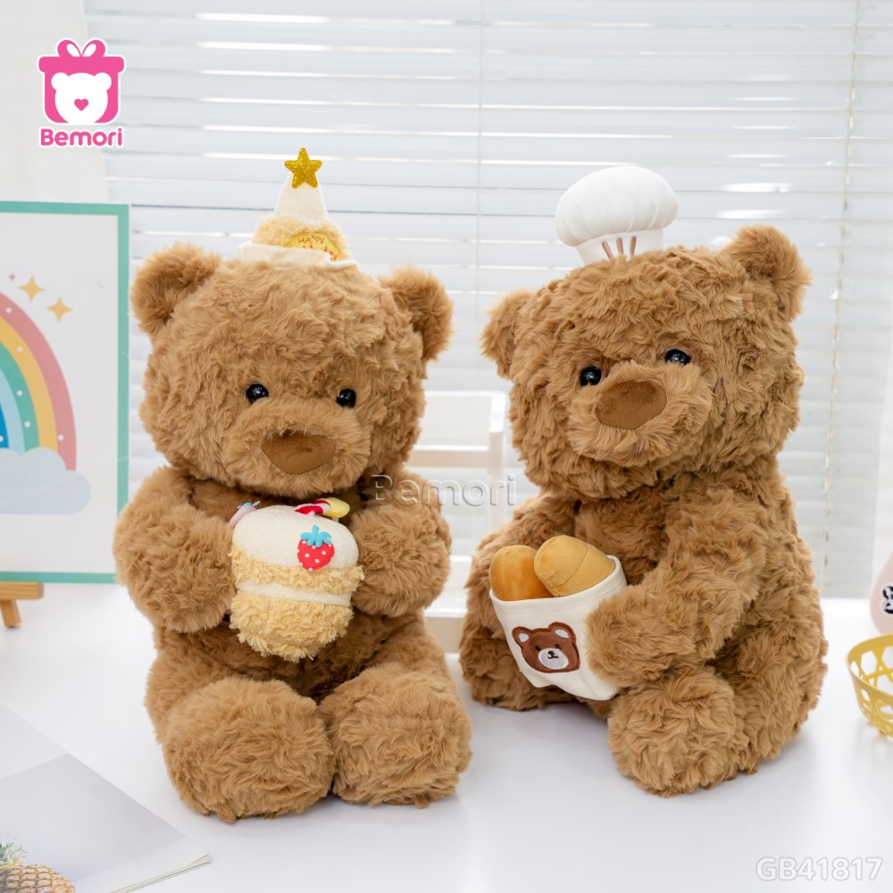 Gấu Bông Ôm Bánh Sinh Nhật Quả Dâu