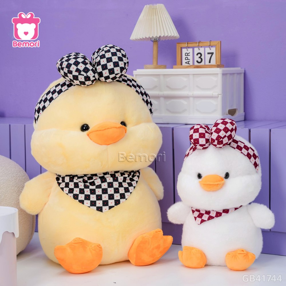 Vịt Bông Quàng Khăn Đội Nơ Caro