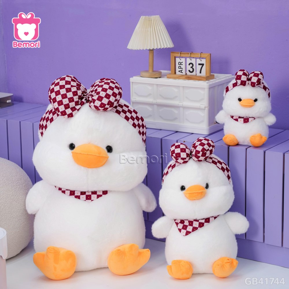 Vịt Bông Quàng Khăn Đội Nơ Caro